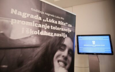 Na temelju Odluke Ministarstva znanosti, obrazovanja i mladih o dodjeli Nagrade „Luka Ritz“…