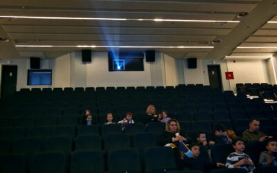 1. e u kinu Apfel Arene, crtani film Kako izdresirati zmaja 3